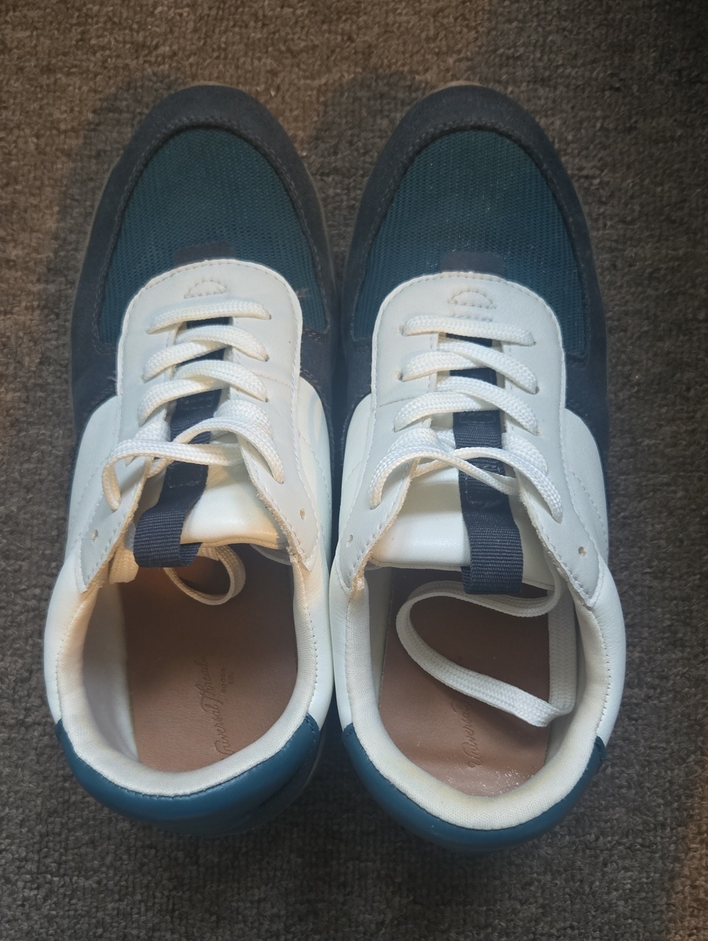 Universal Thread White and Navy Low-Top Sneakers
